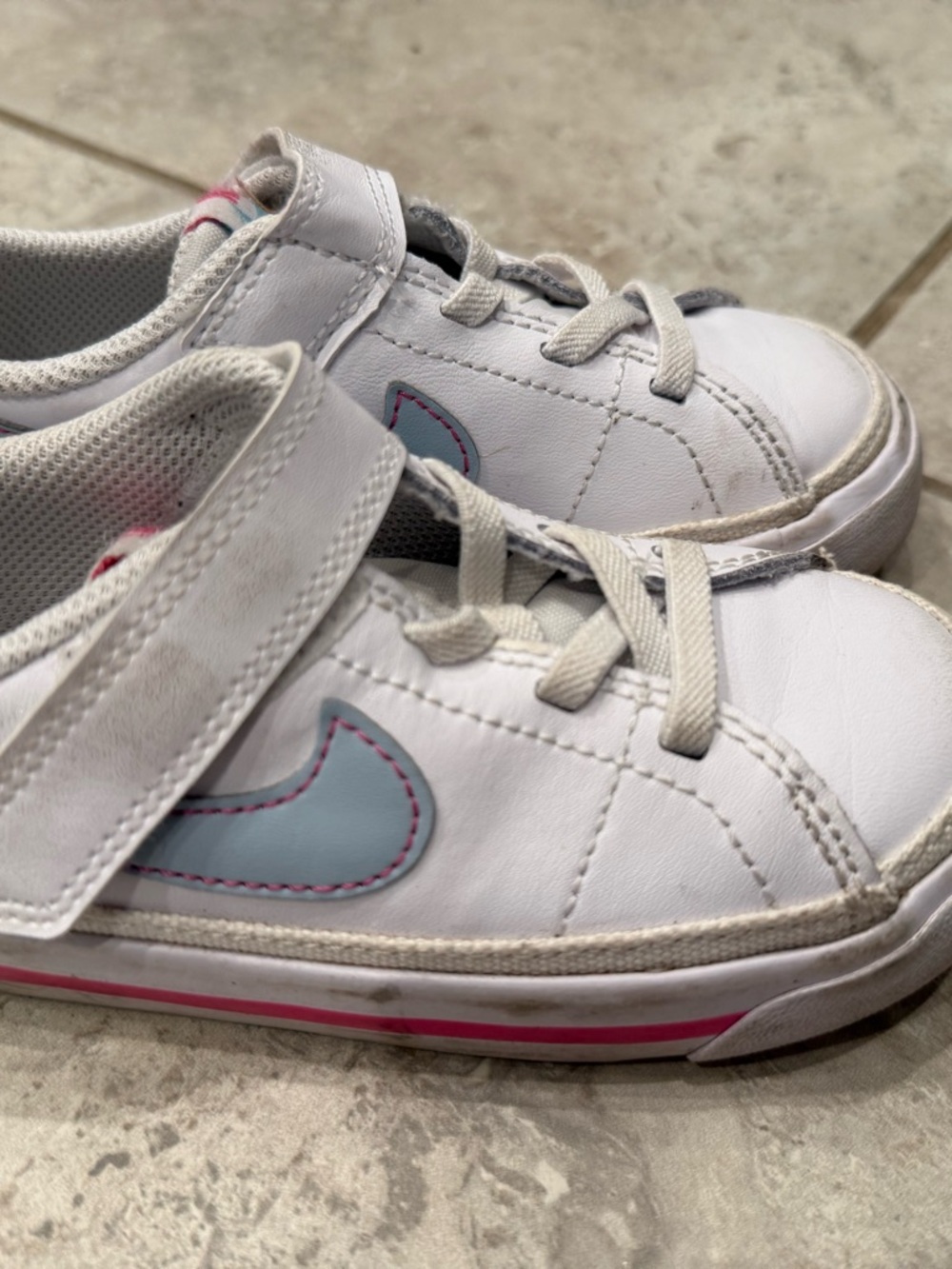 Nike White Kids Sneakers with Light Blue Swoosh & Pink Trim